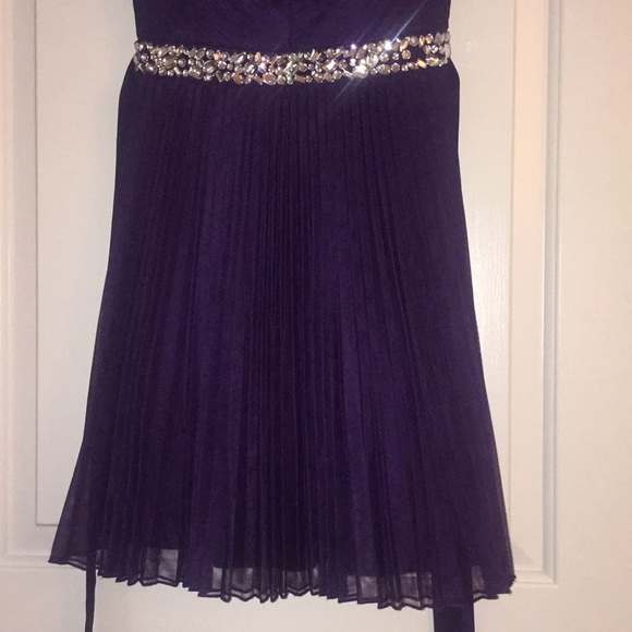 Homecoming dress - Picture 2 of 8